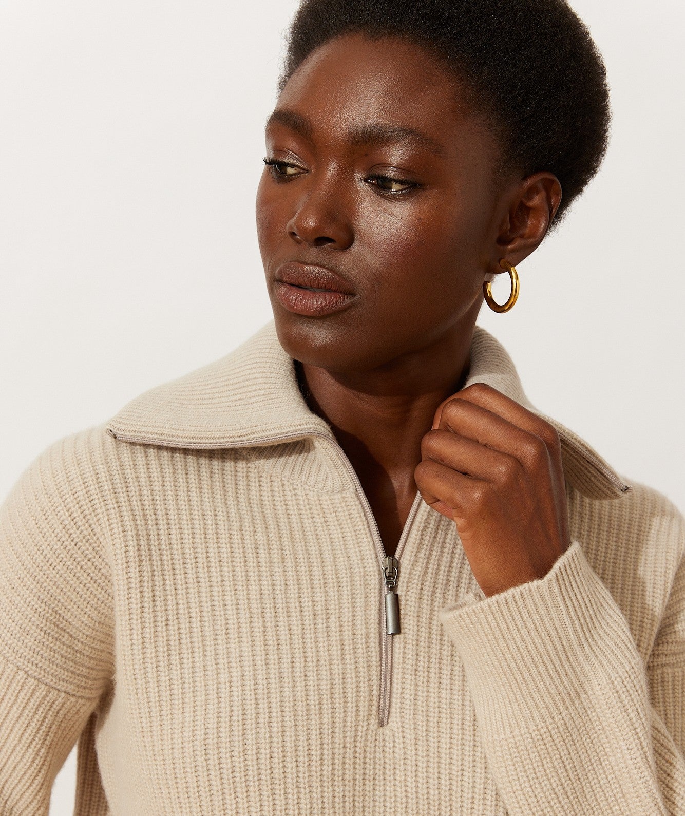 LIVE SHOPPING - April weather